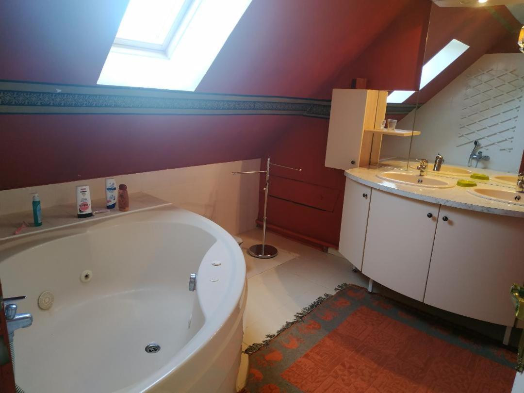 Chez Marlyse Bed & Breakfast Blois Exterior photo